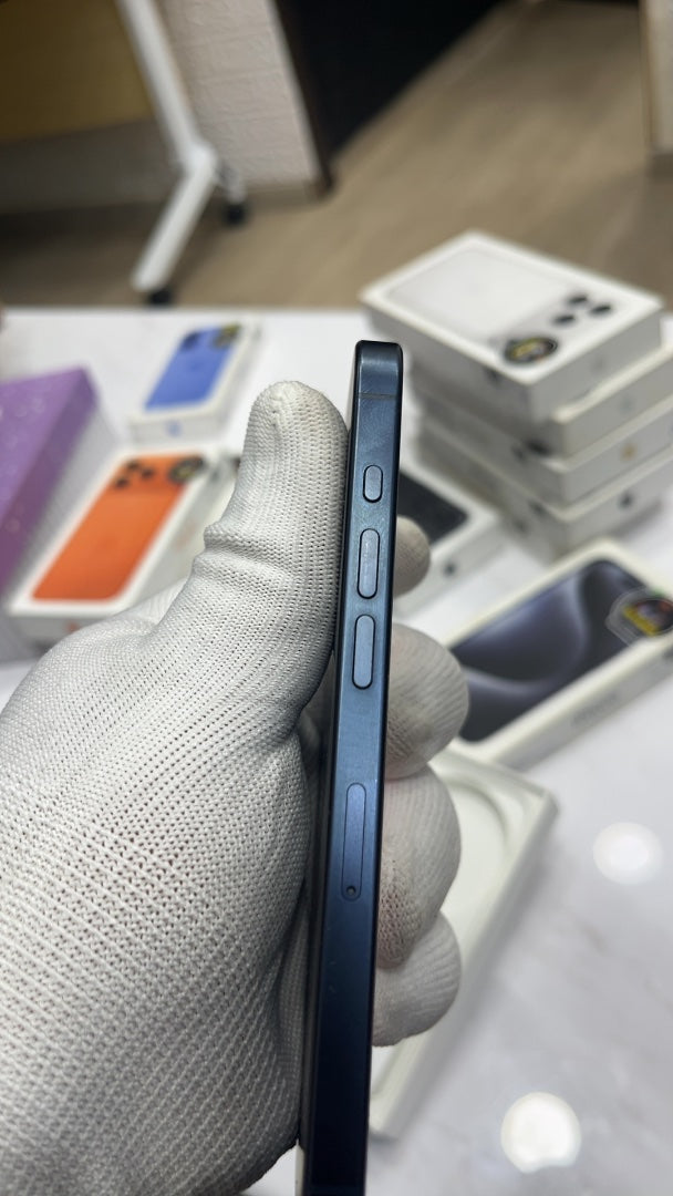 iPhone 15 Pro (Blue Titanium, Pre-loved)