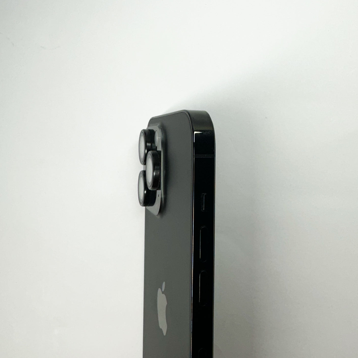 iPhone 14 Pro Max (Space Black, 128 GB, Pre-loved).