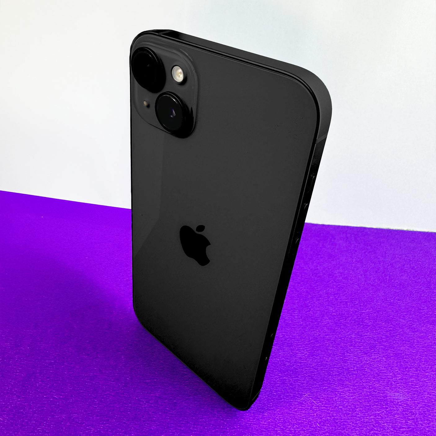 iPhone 14 Plus (Midnight, 128 GB, Pre-loved).