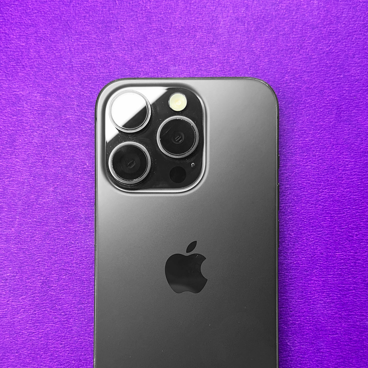 iPhone 15 Pro (Black Titanium, Pre-loved)