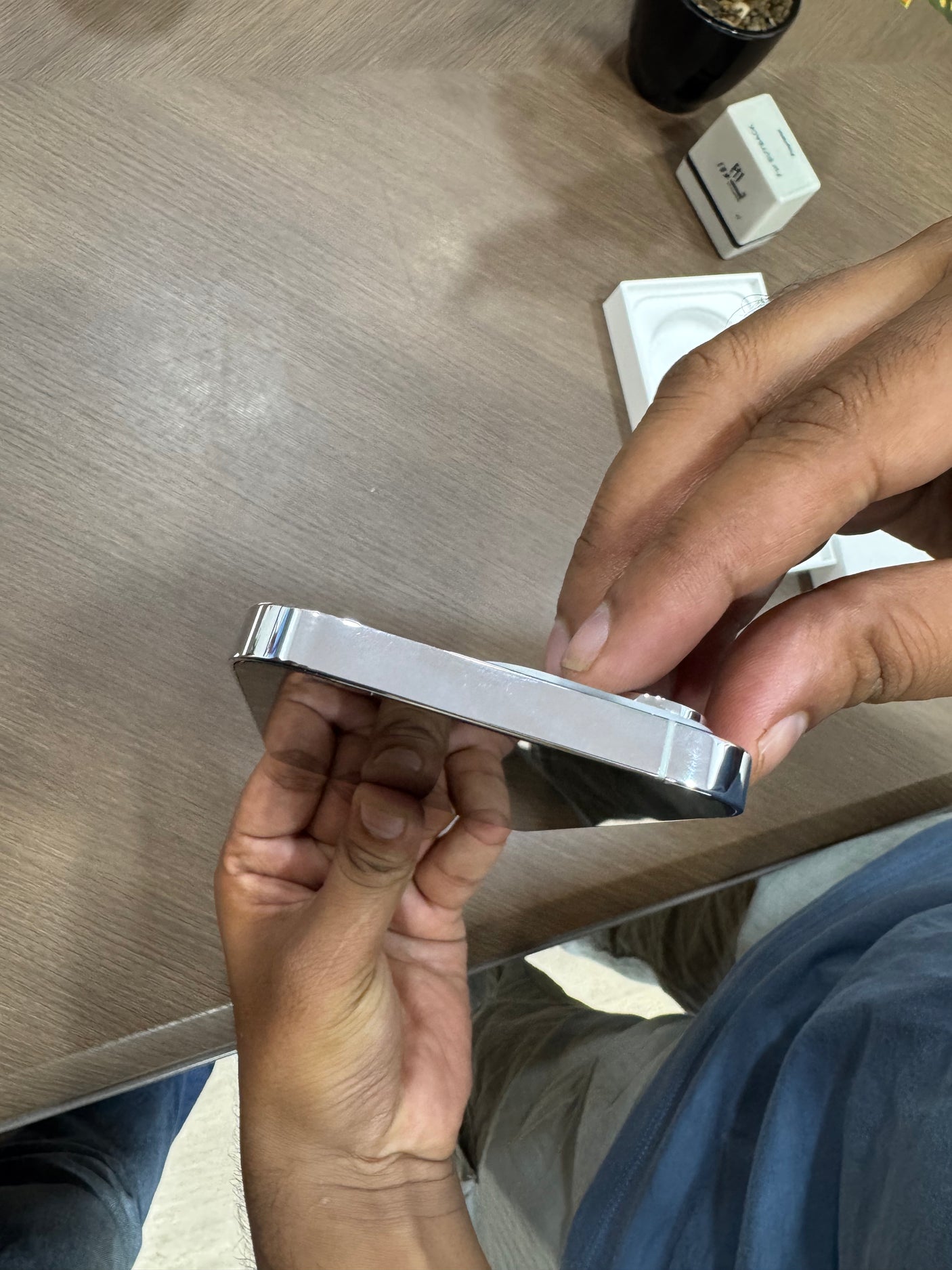 iPhone 14 Pro (Silver, Apple certified Refurb)