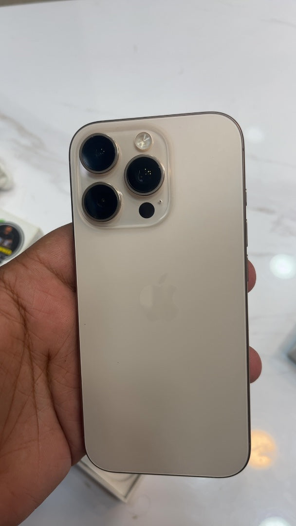 iPhone 16 Pro (Desert Titanium, Pre-loved)