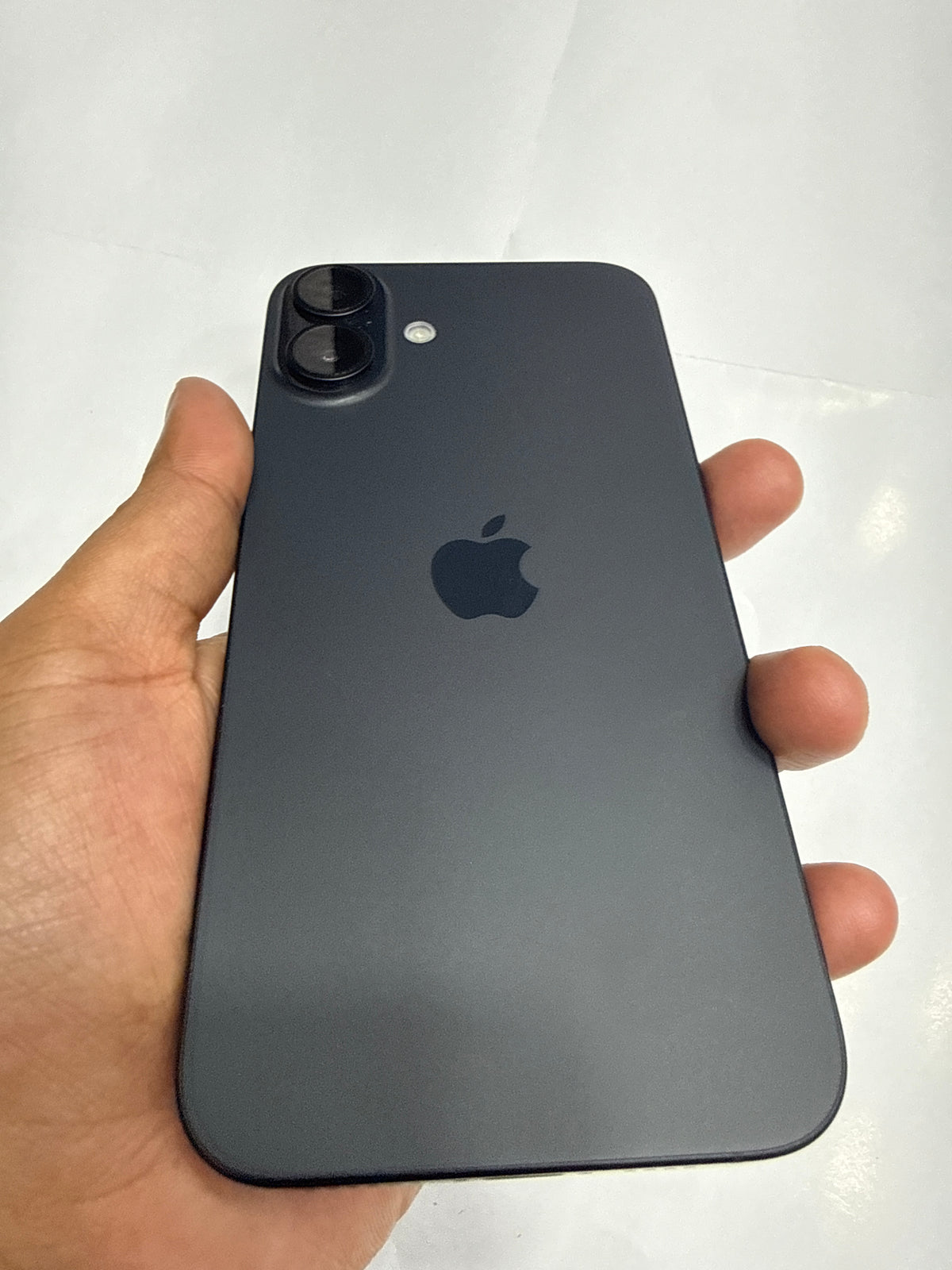 iPhone 16 Plus 128 GB Black