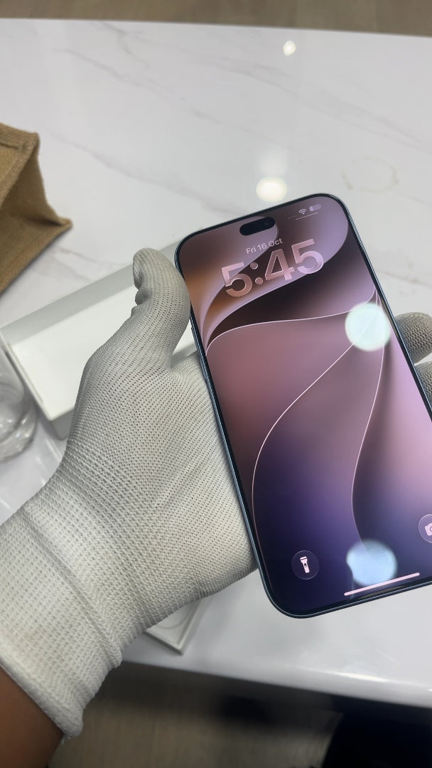 iPhone 18 Pro Max (Glacier, Pre-loved)