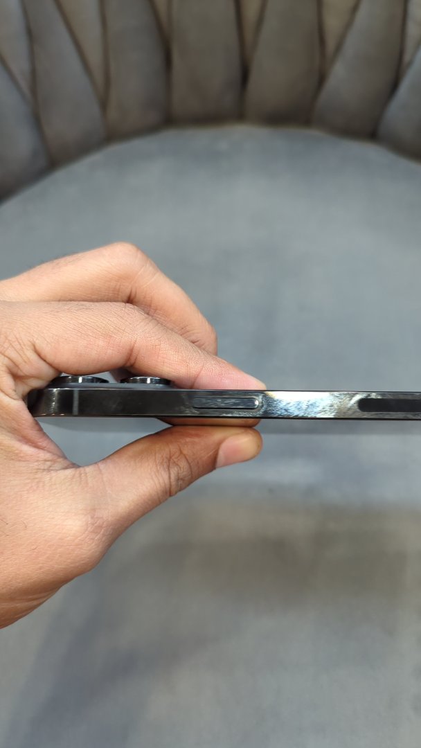 iPhone 14 Pro Max (Space Black, Pre-loved)