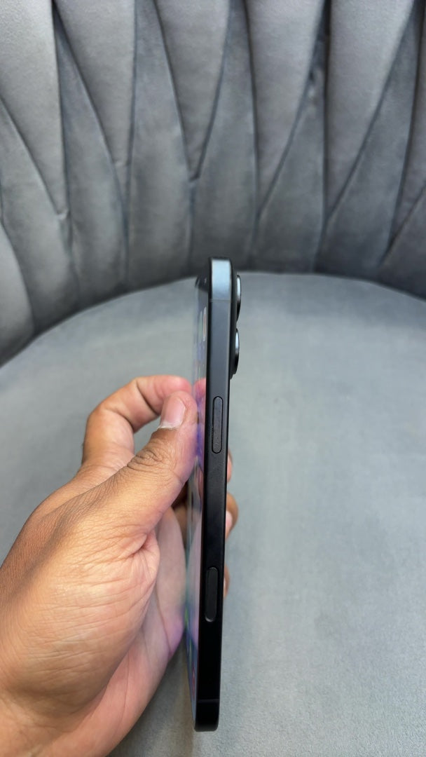 iPhone 16 Plus (Black, Pre-loved)