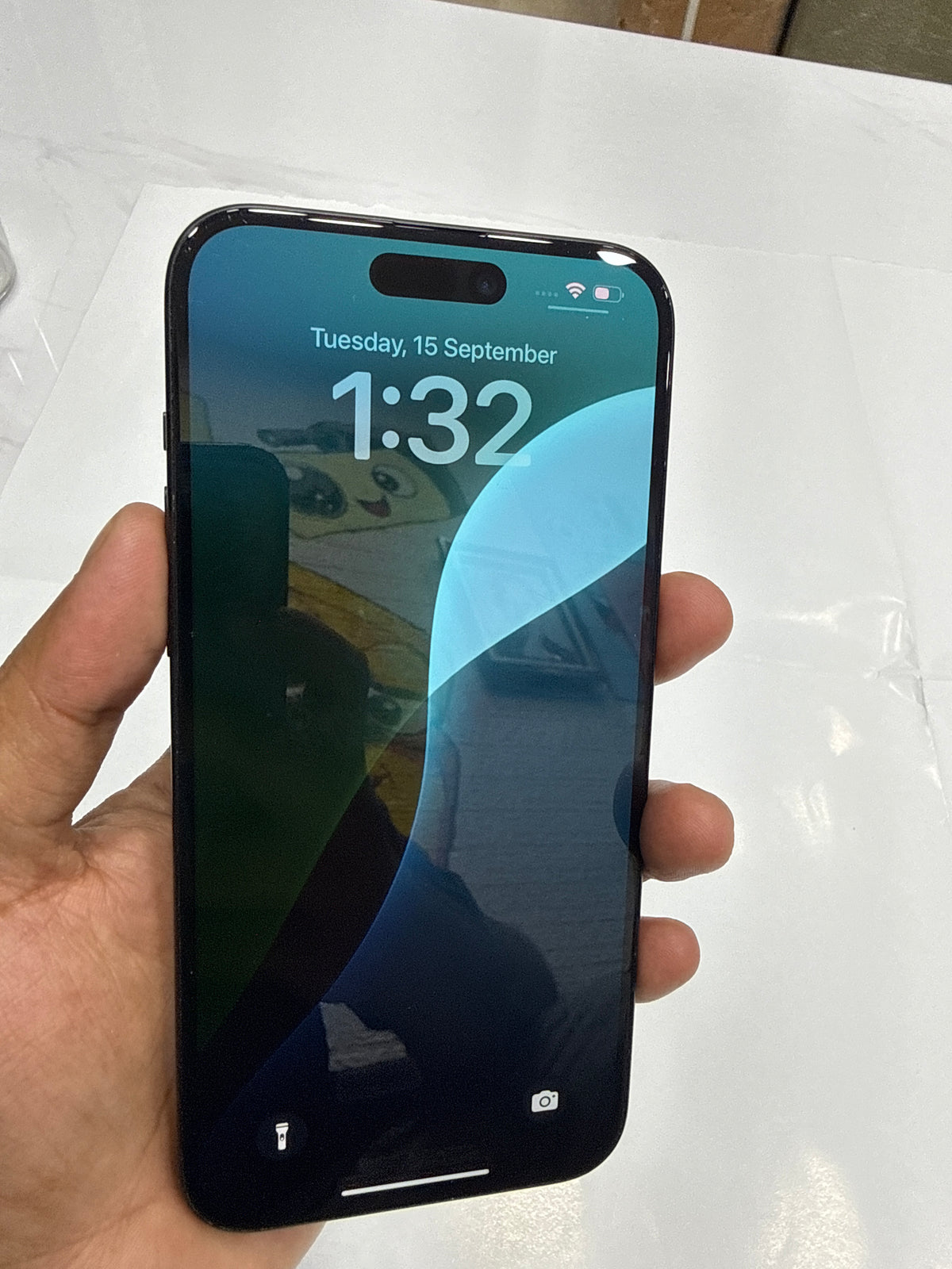 iPhone 15 Plus (Black, Pre-loved)