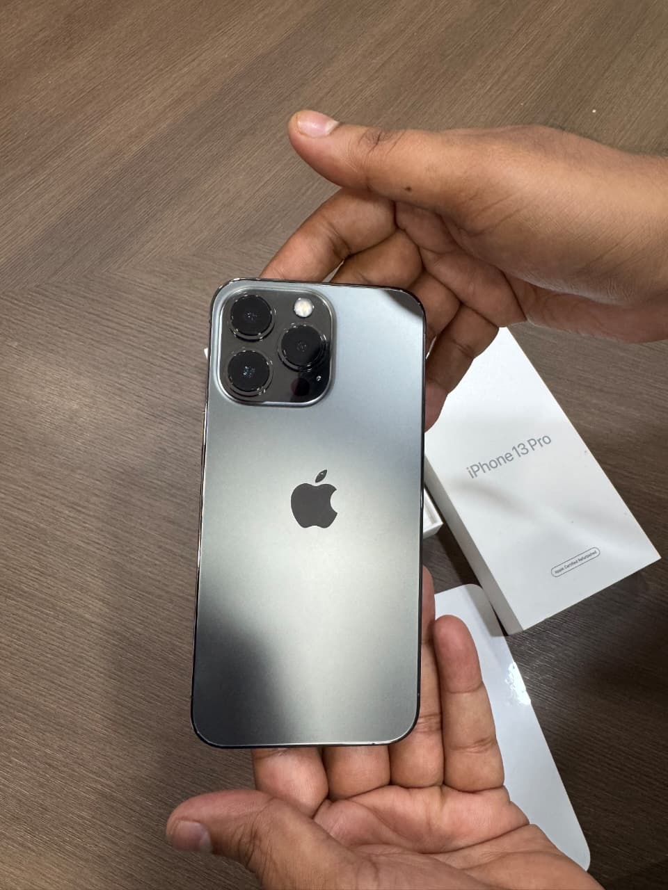 iPhone 13 Pro (Graphite, Apple certified Refurb)