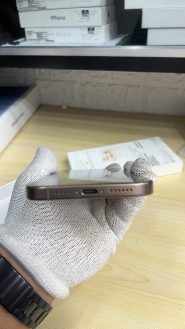 iPhone 16 Pro Max (Desert Titanium, Pre-loved)