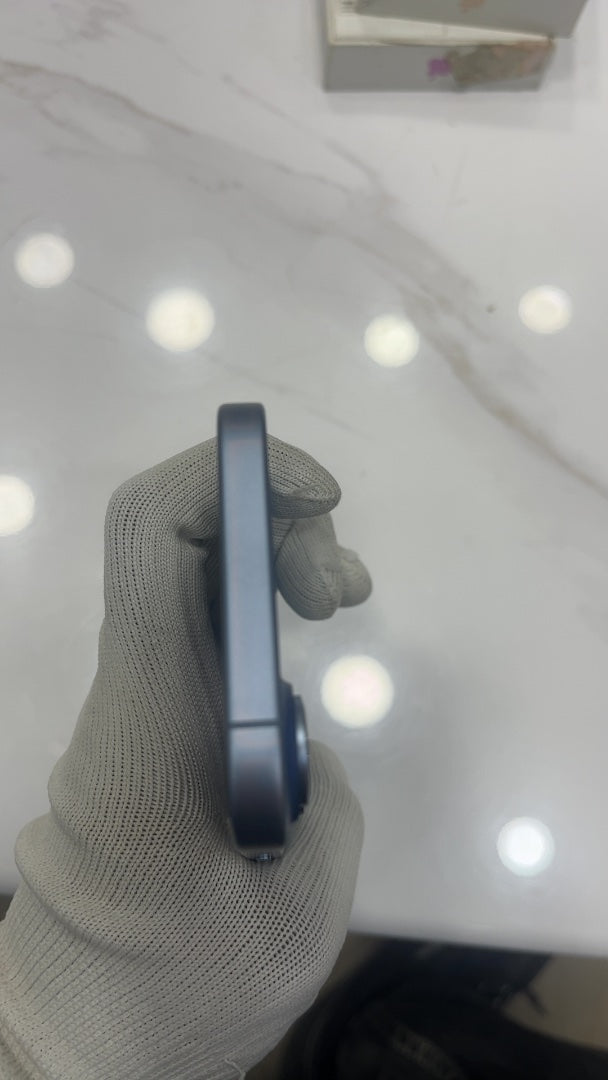 iPhone 17 (Mist Blue, Pre-loved)