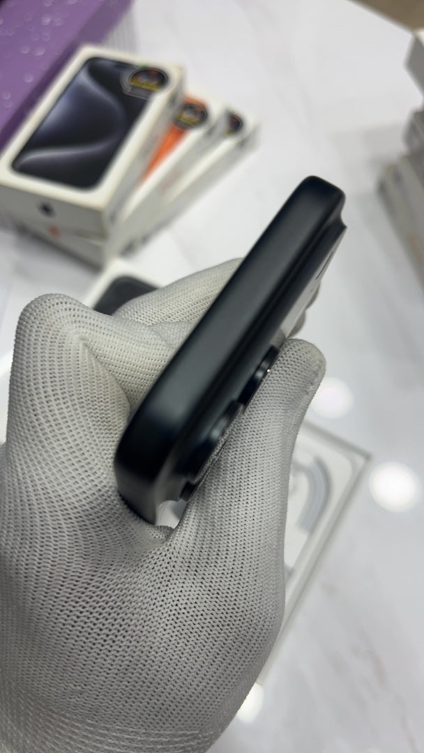 iPhone 18 Pro (Black, Pre-loved)