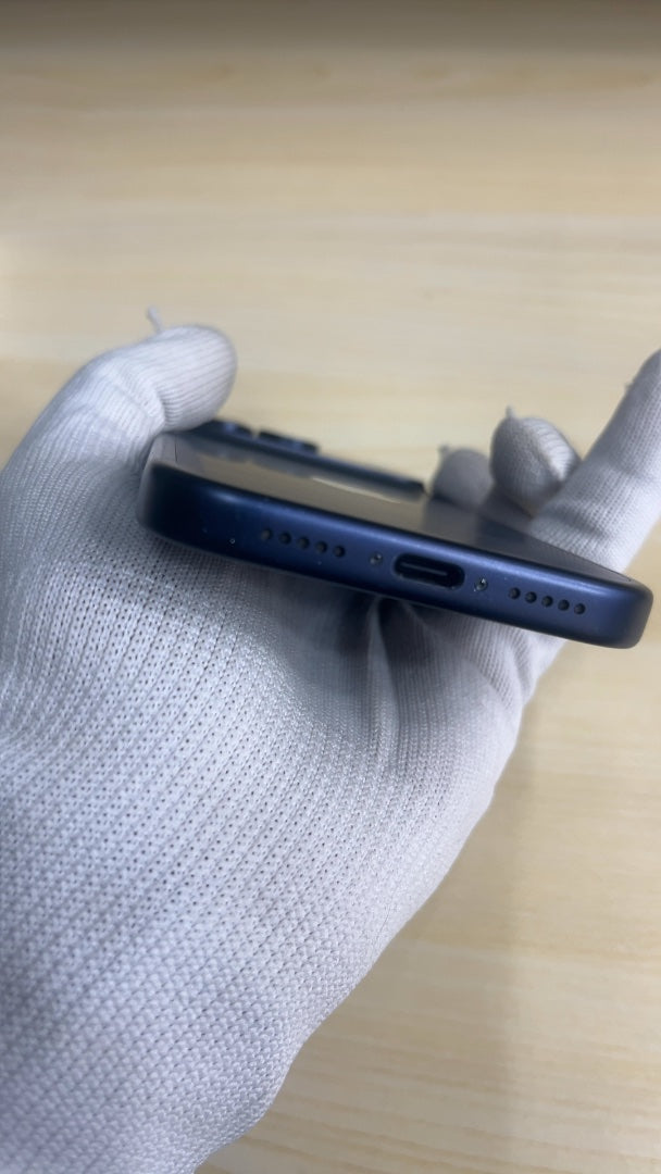 iPhone 17 Pro (Deep Blue, Pre-loved)