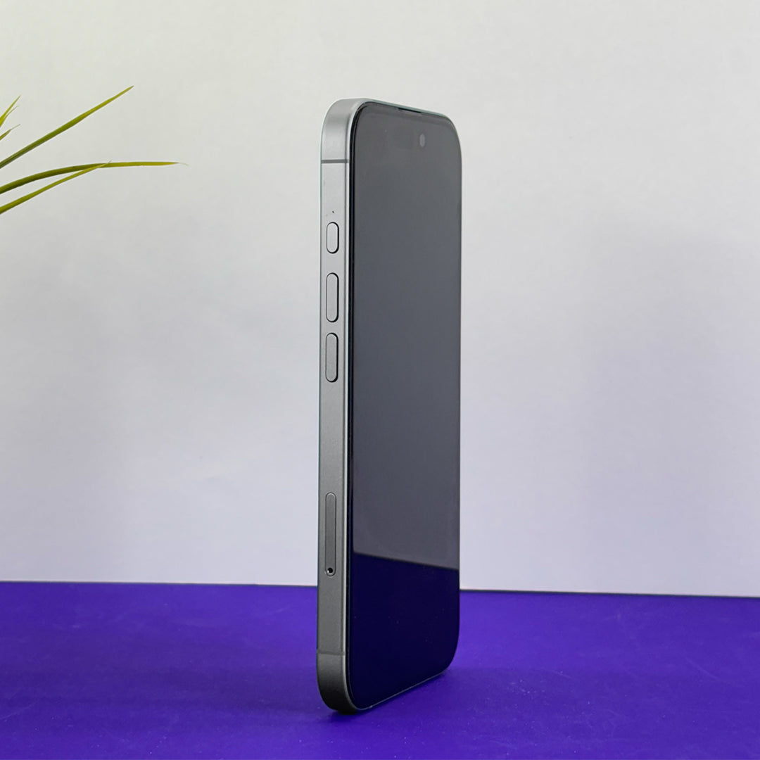 iPhone 16 Pro Max (Natural Titanium, Pre-loved)