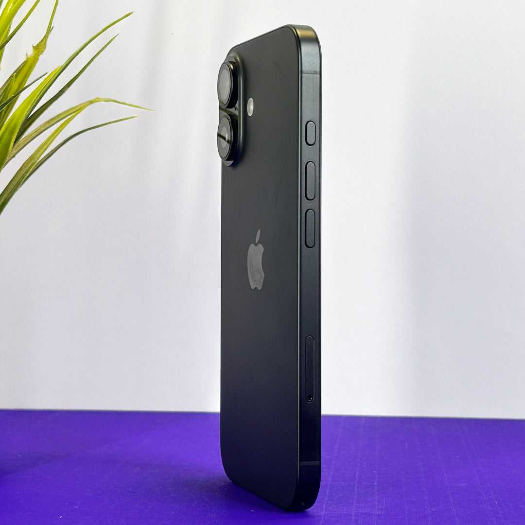 iPhone 16 Plus (Black, Pre-loved)