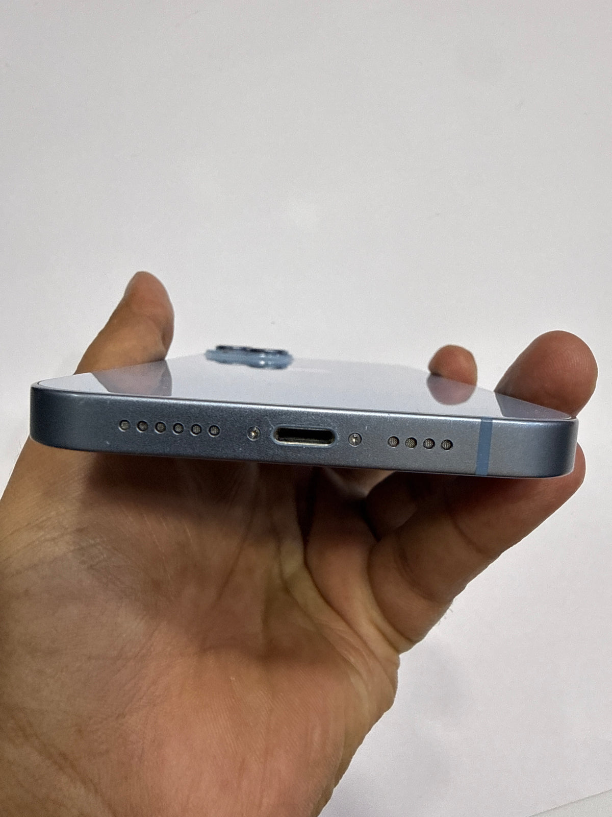 iPhone 14 Plus (Blue, Pre-loved)