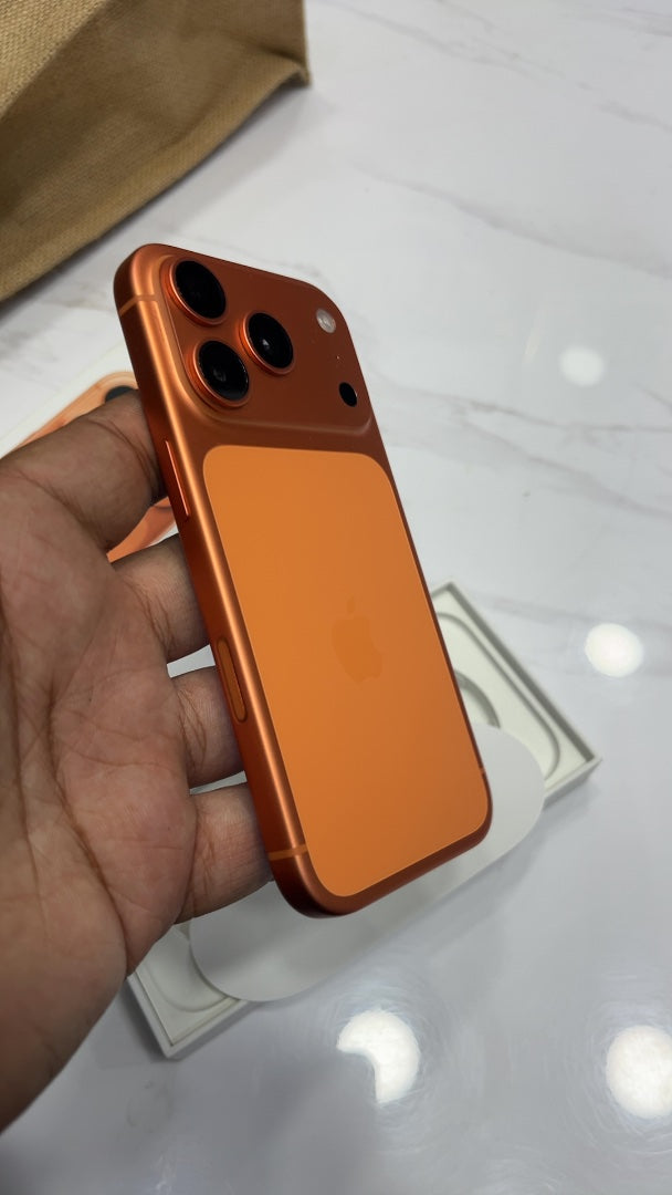 iPhone 17 Pro (Cosmic Orange, Pre-loved)