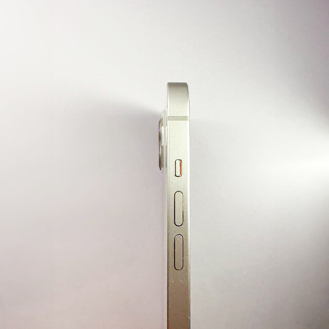 iPhone 13 (Starlight, Pre-loved) with Warranty – Tetro