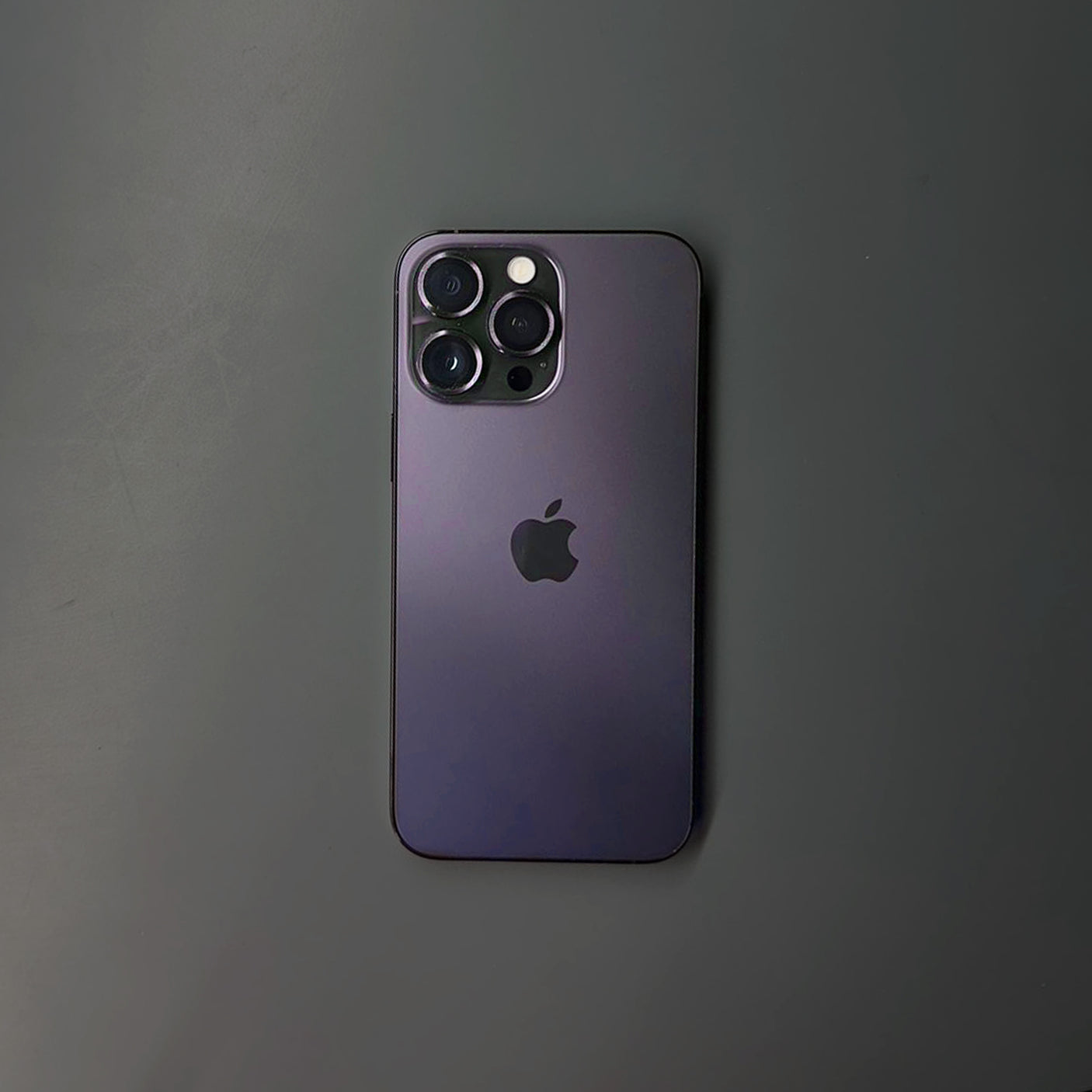 iPhone 14 Pro Max (Deep Purple, 128 GB, Pre-loved).