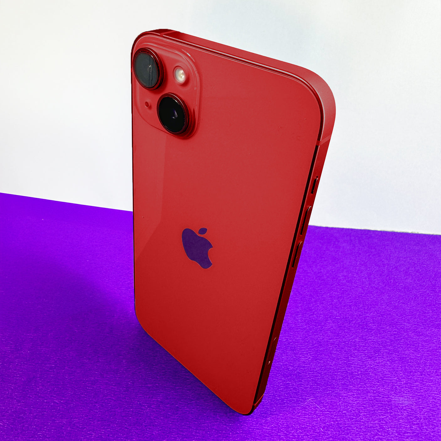 iPhone 14 Plus (Red, 128 GB, Pre-loved).