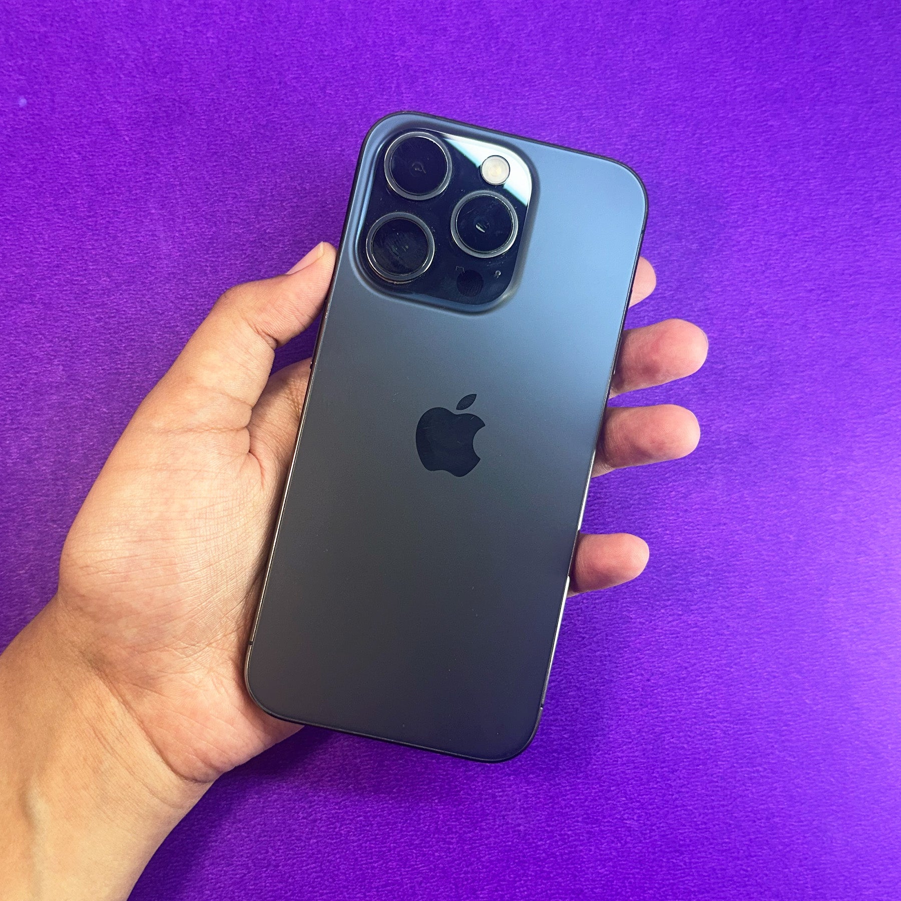iPhone 15 Pro (Blue Titanium, Pre-loved) with Warranty – Tetro