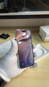 iPhone 16 (White, Pre-loved)