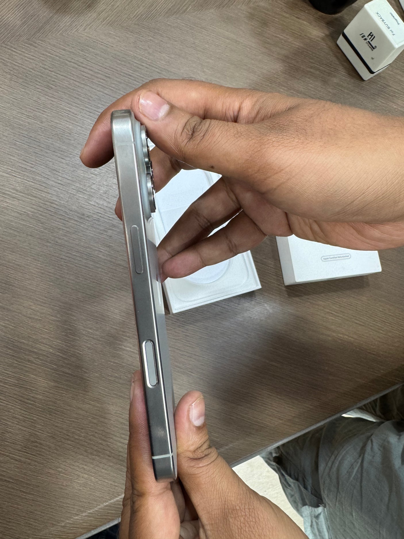 iPhone 16 Pro (Natural Titanium,  Apple certified Refurb)
