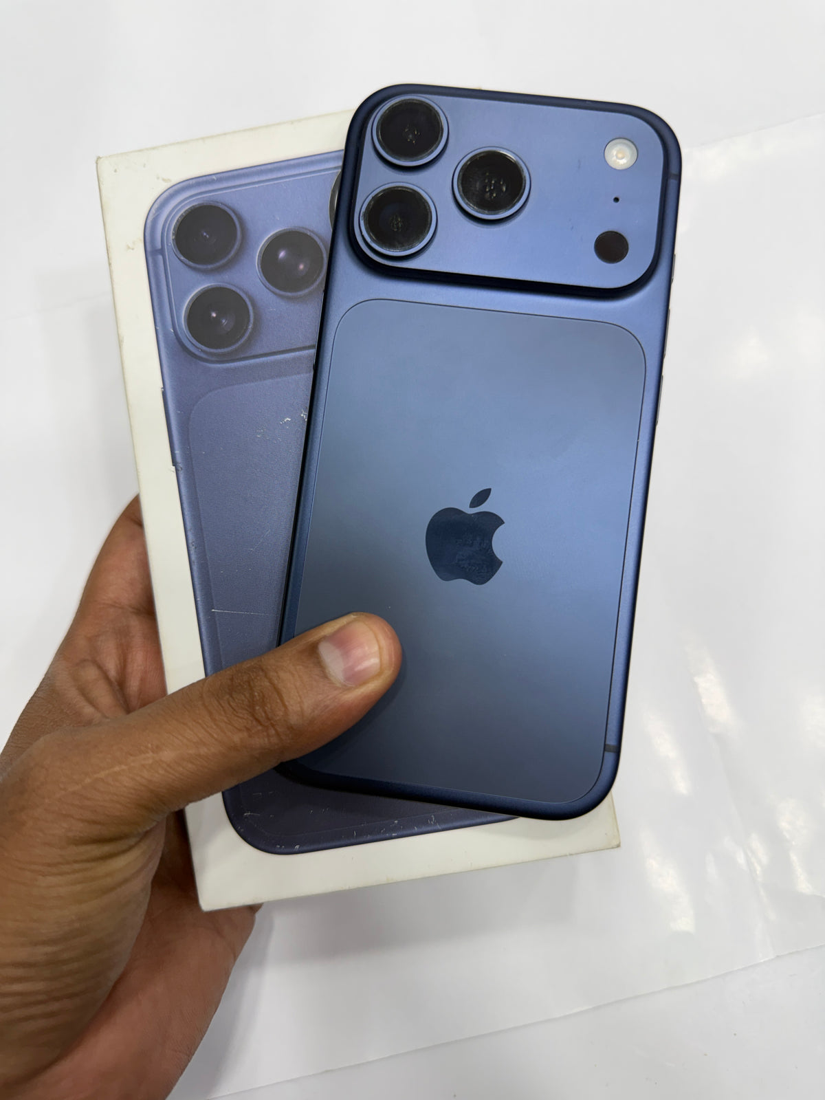 iPhone 17 Pro 512 GB Deep Blue