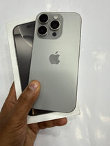 iPhone 16 Pro 512 GB Natural Titanium