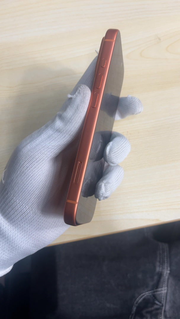 iPhone 17 Pro (Cosmic Orange, Pre-loved)