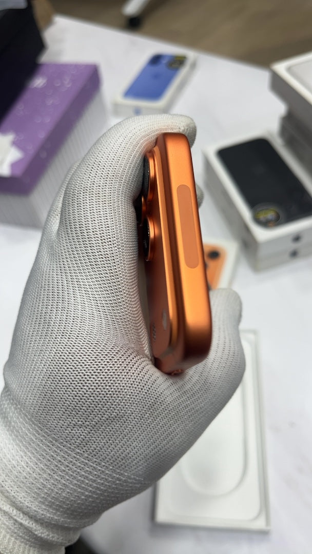 iPhone 17 Pro Max (Cosmic Orange, Pre-loved)