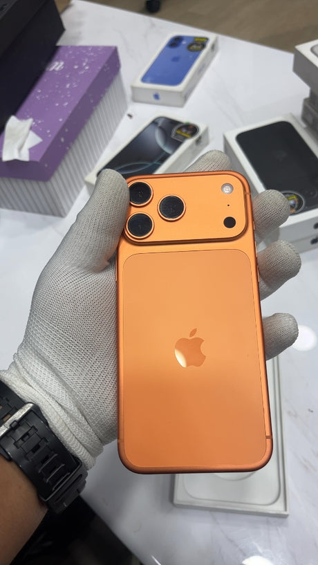 iPhone 17 Pro Max (Cosmic Orange, Pre-loved)