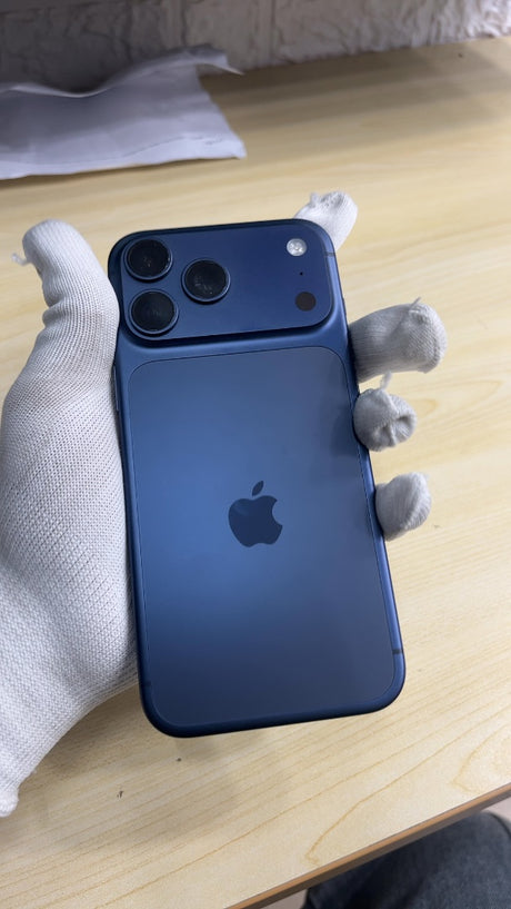 iPhone 17 Pro Max (Deep Blue, Pre-loved)