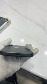iPhone 17 (Black, Pre-loved)