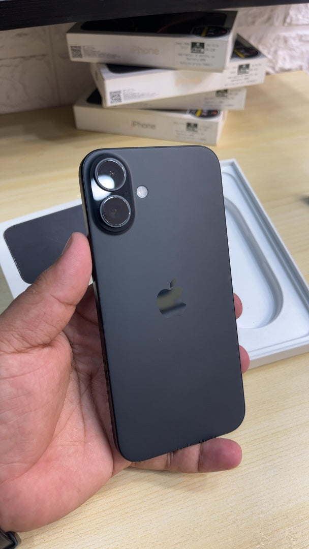 iPhone 16 Plus (Black, Pre-loved)