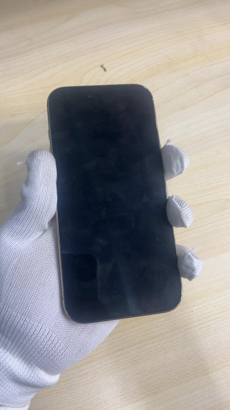 iPhone Air (Cloud White, Pre-loved)