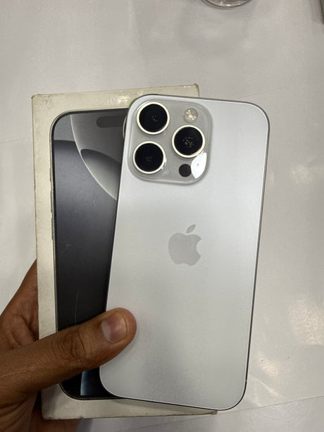 iPhone 16 Pro 128 GB White Titanium