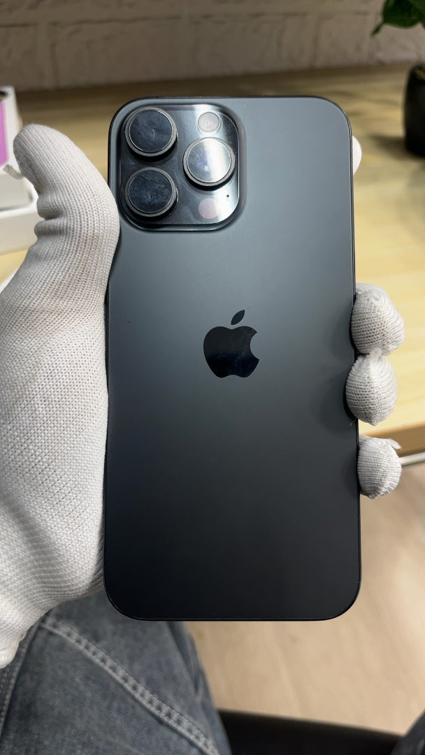iPhone 16 Pro Max (Black Titanium, Pre-loved)