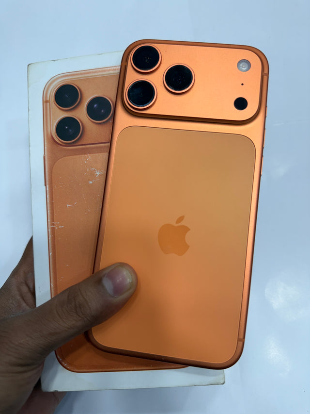 iPhone 17 Pro Max 512 GB Cosmic Orange