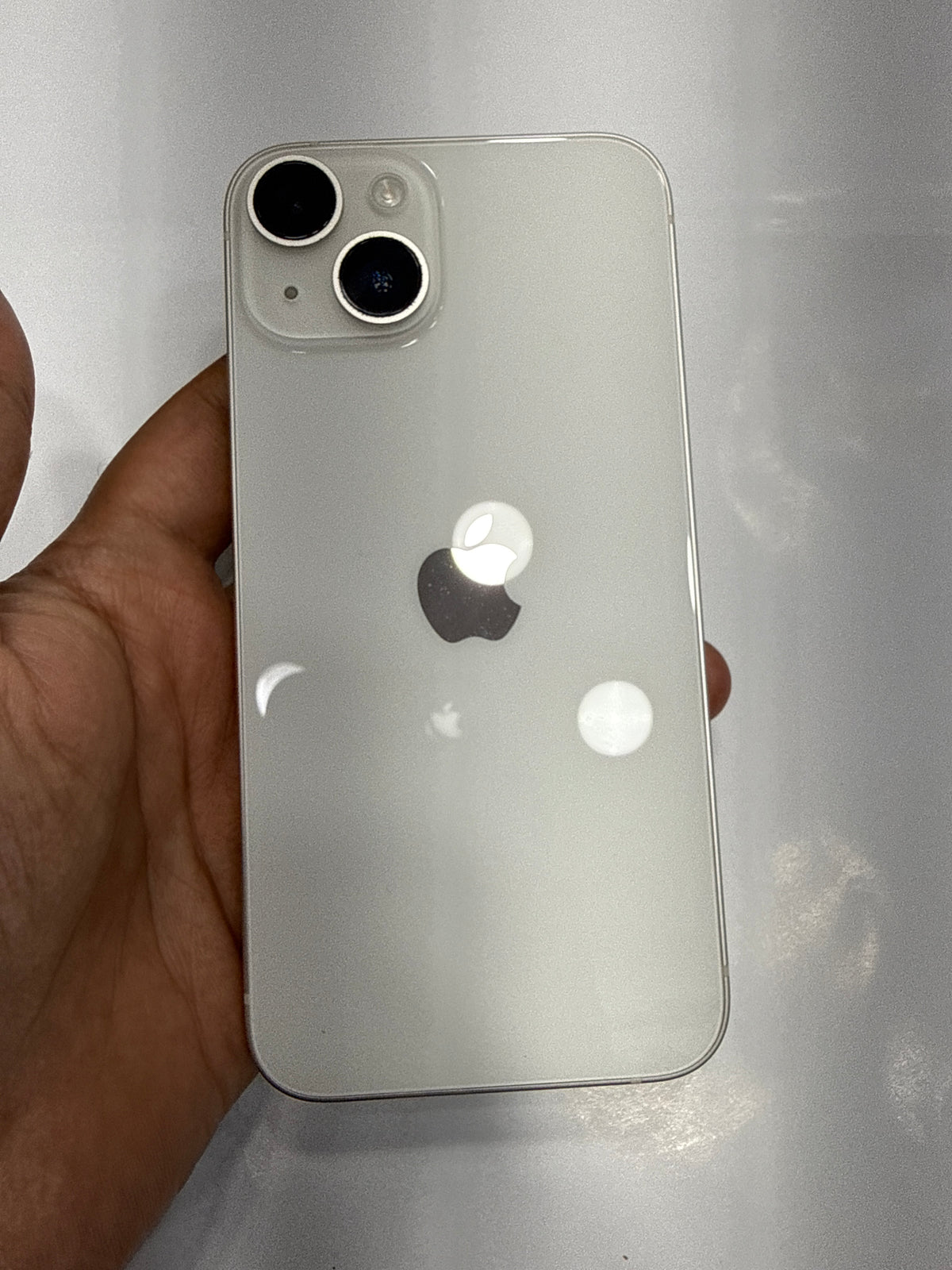 iPhone 14 128 GB Starlight