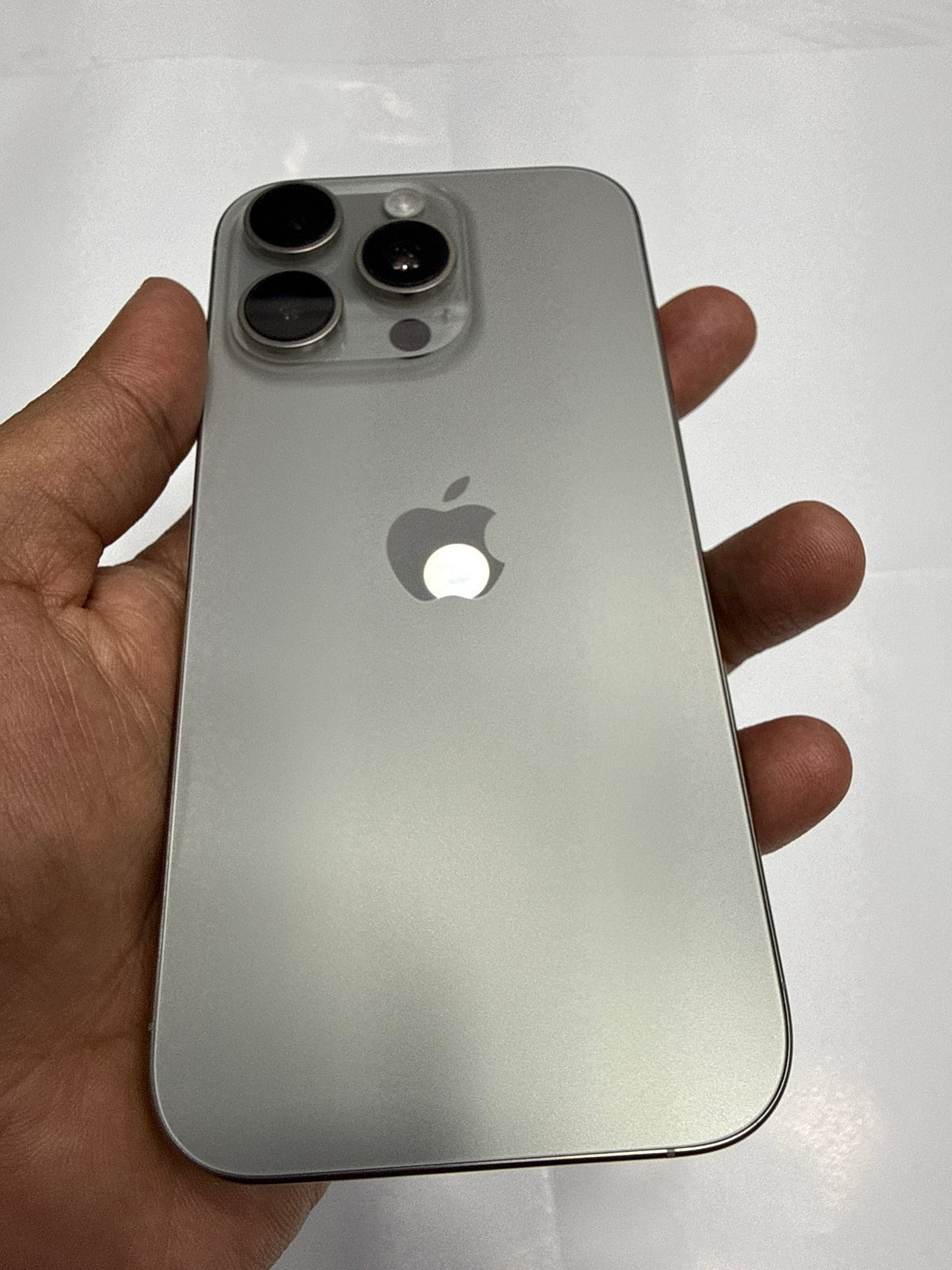 iPhone 16 Pro 512 GB Natural Titanium