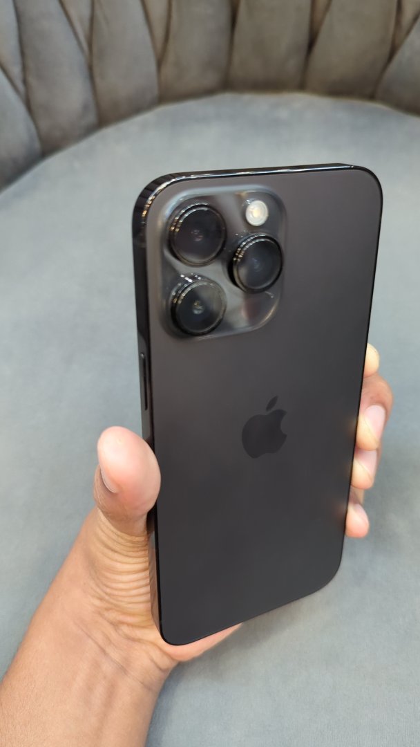 iPhone 14 Pro Max (Space Black, Pre-loved)