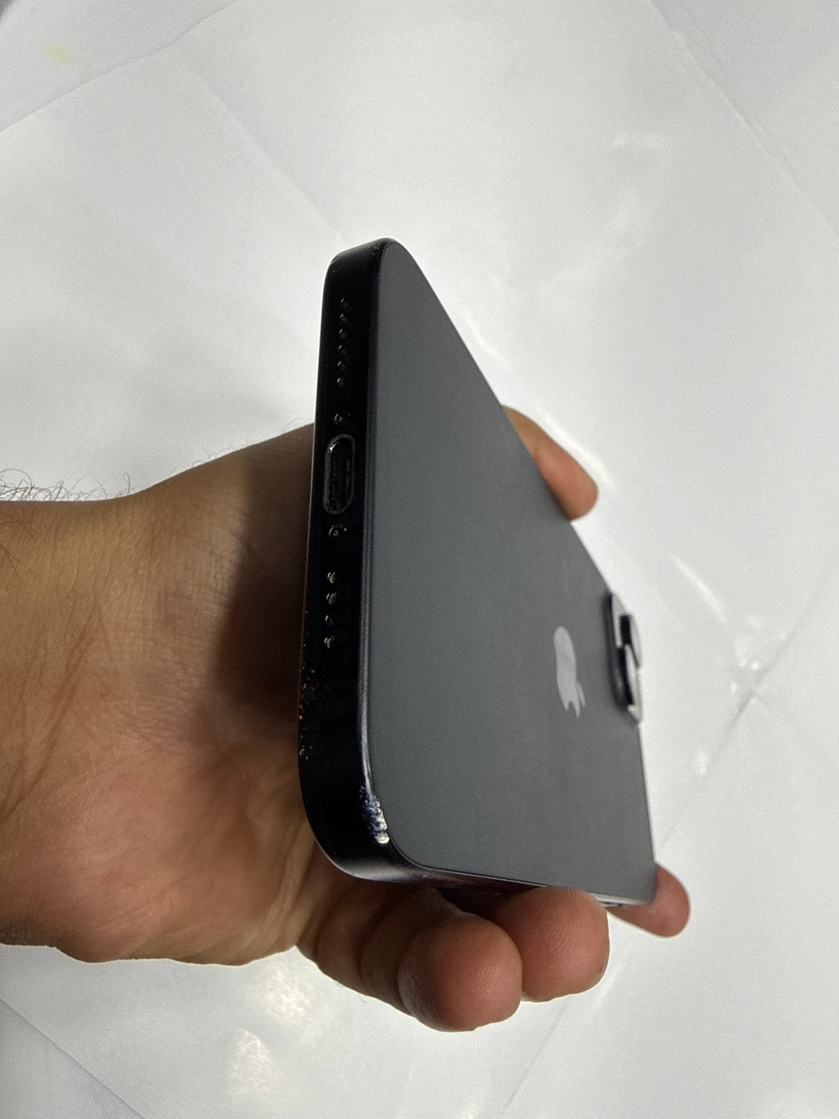 iPhone 15 Plus (Black, Pre-loved)