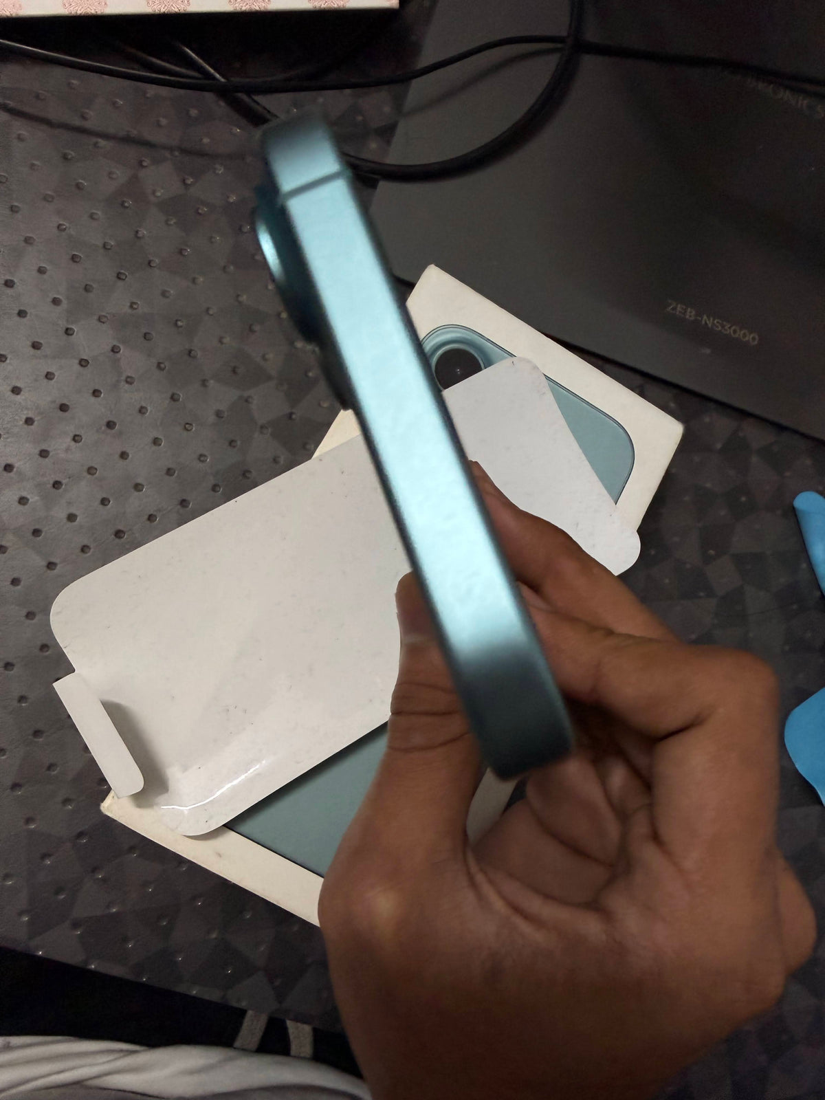 iPhone 16 128 GB Teal