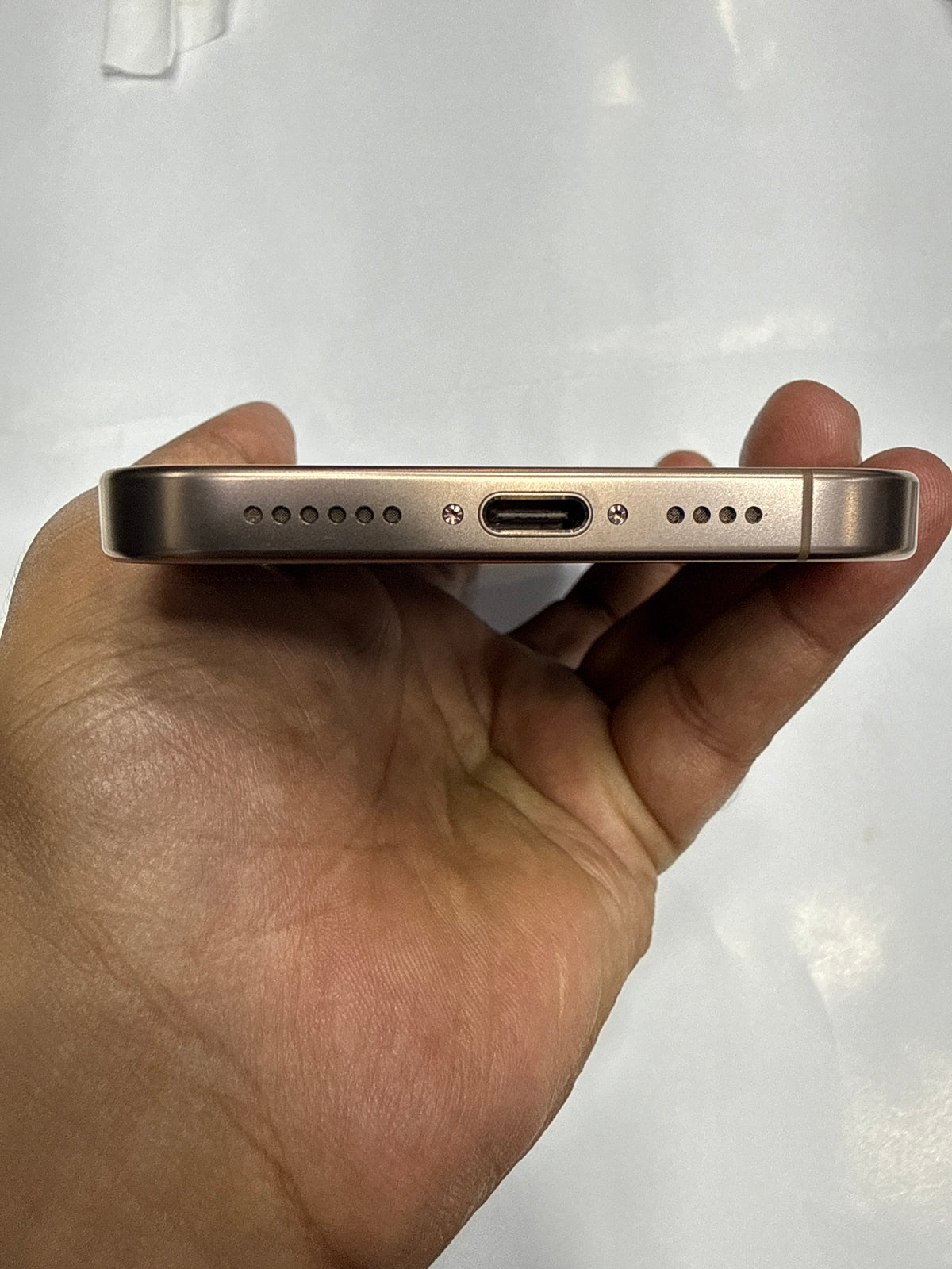 iPhone 16 Pro Max 512 GB Desert Titanium