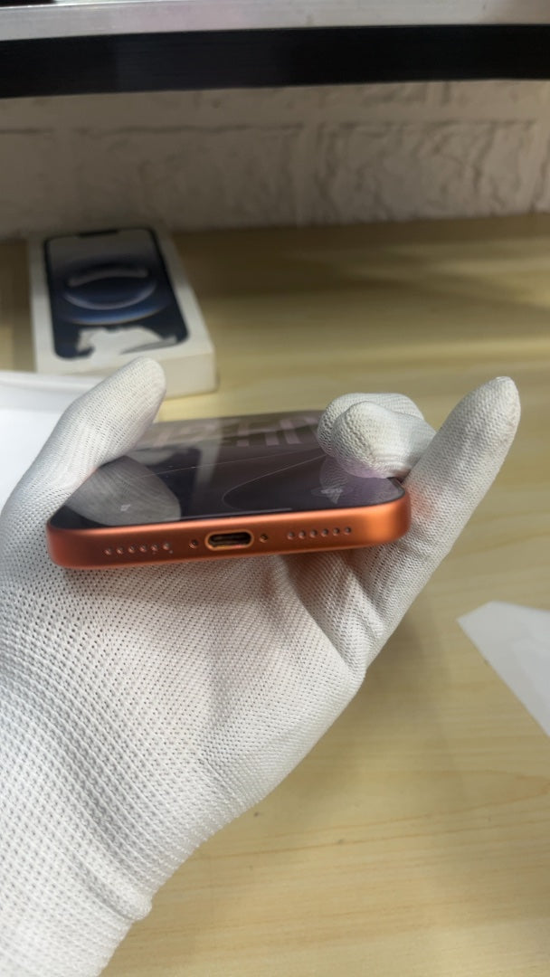 iPhone 17 Pro Max (Cosmic Orange, Pre-loved)