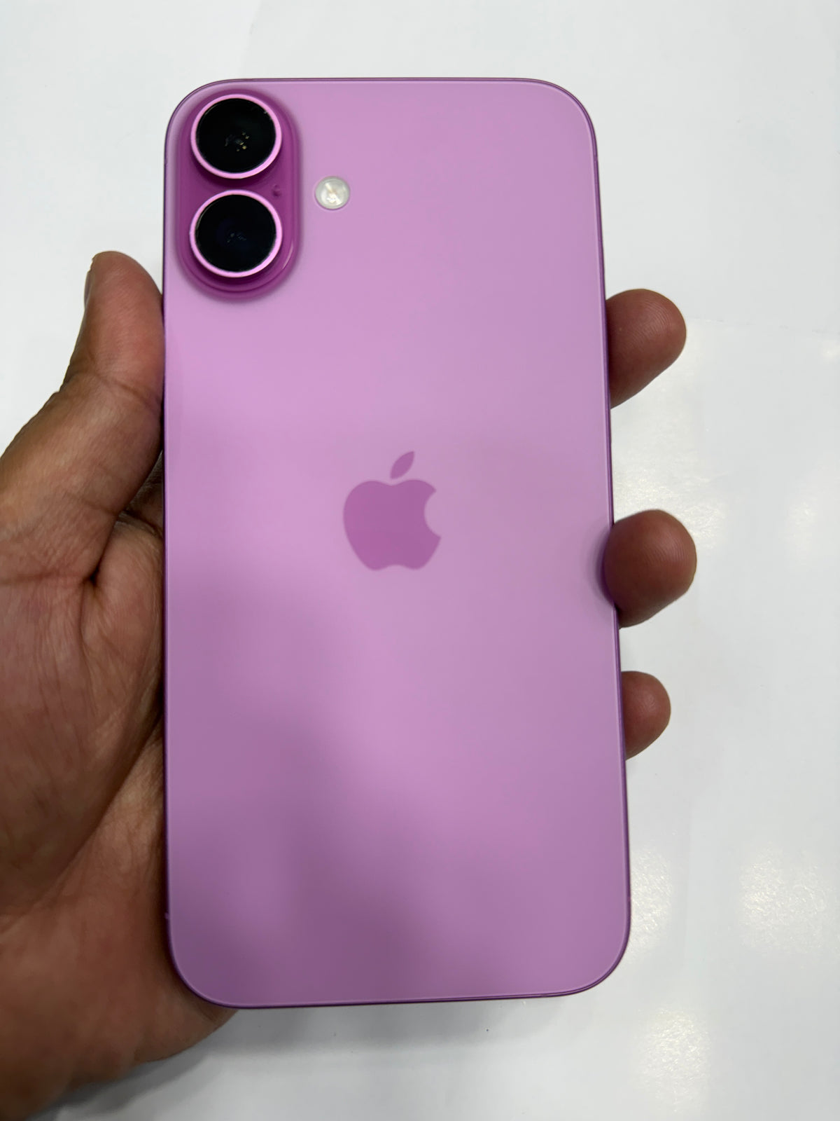 iPhone 16 Plus 256 GB Pink
