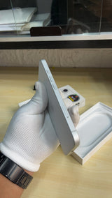 iPhone 16 (White, Pre-loved)