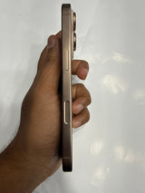 iPhone 16 Pro 256 GB Desert Titanium