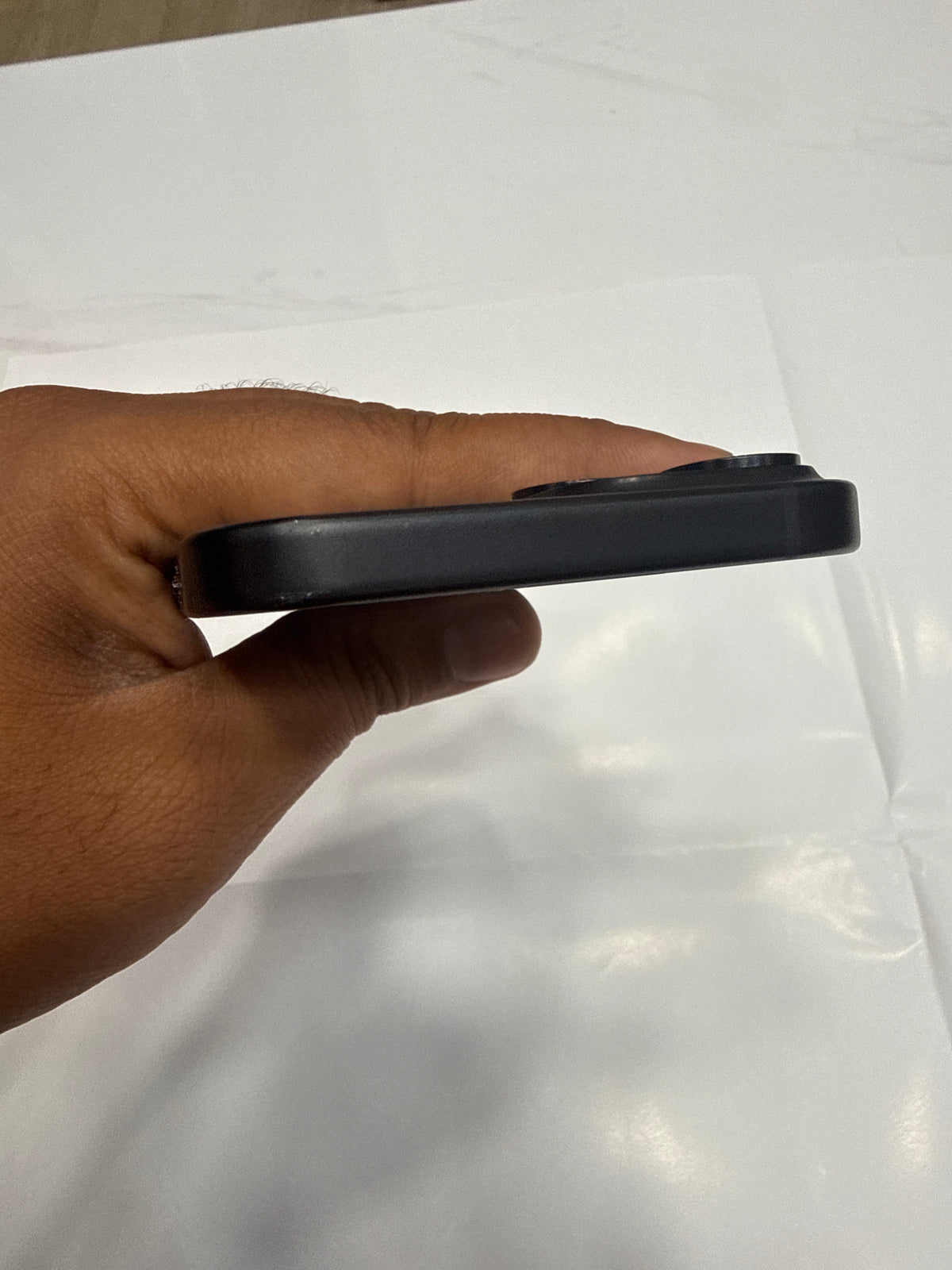 iPhone 15 (Black, Pre-loved)