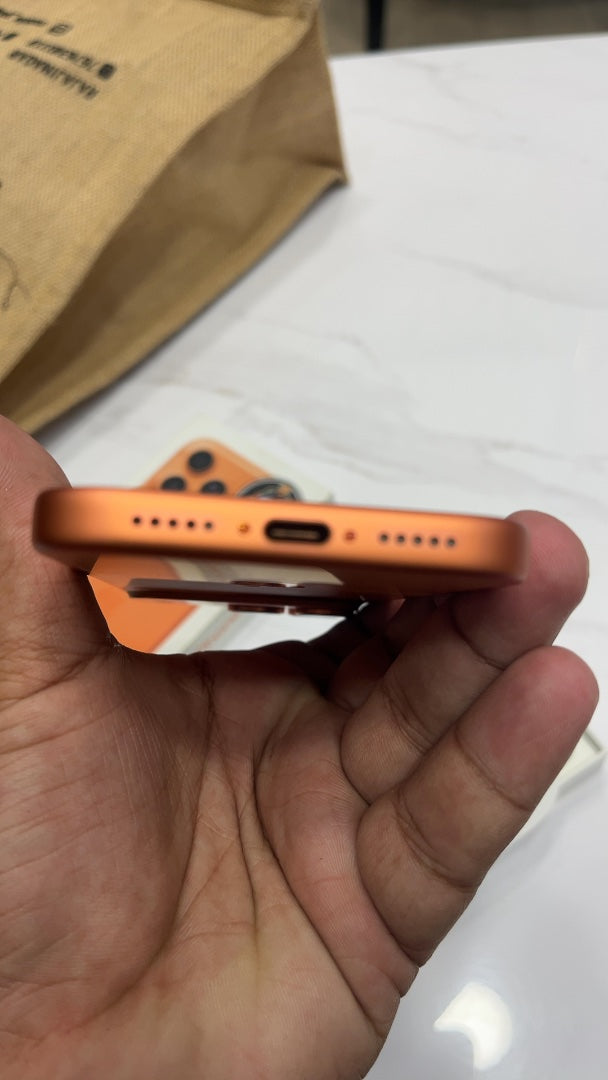 iPhone 17 Pro (Cosmic Orange, Pre-loved)